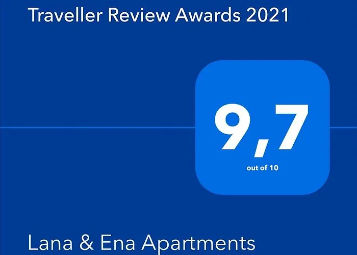 Lana & Ena Apartments